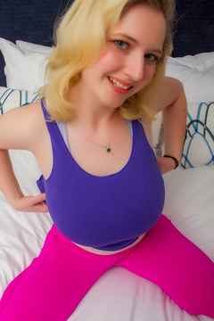 Mim Turner In Yoga Clothes