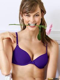 Sexy Celeb Karlie Kloss #02