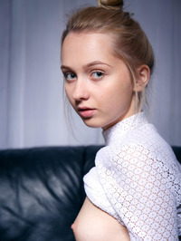 Hot Blonde Babe Bernie #14