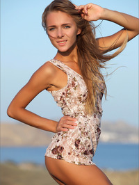 Beauty Naked Teen Karissa #00