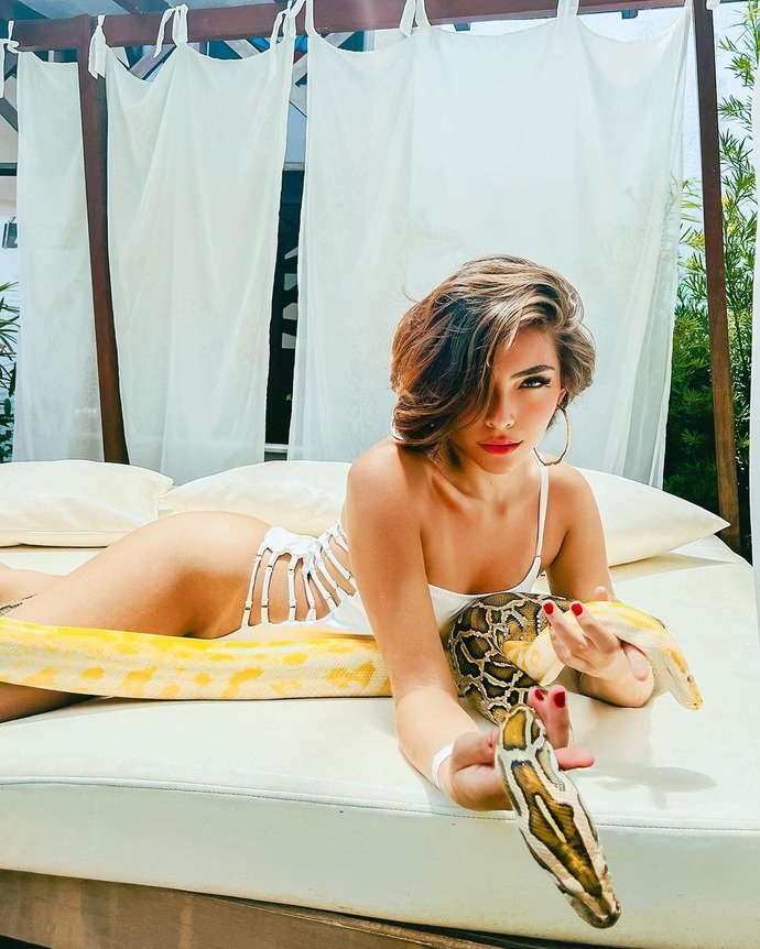 Taynara Cabral — image 8