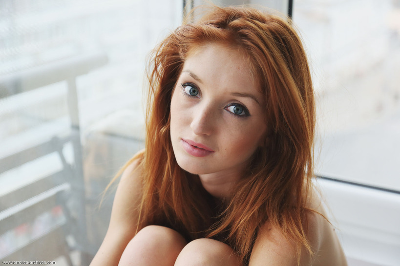 Redhead Teen Micca Quieres 01