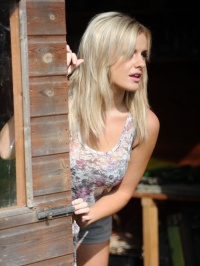 Amy Green from St Mackenzies #00