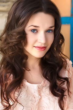 Serena Wood - Etinda