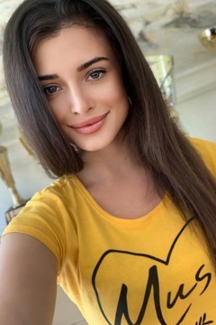 Olya Tribushnaya