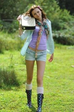 Chloe Woodstock by Breath Takers