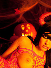 Viorotica horny halloween #00