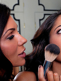 Cassidey And Kirsten Price #01